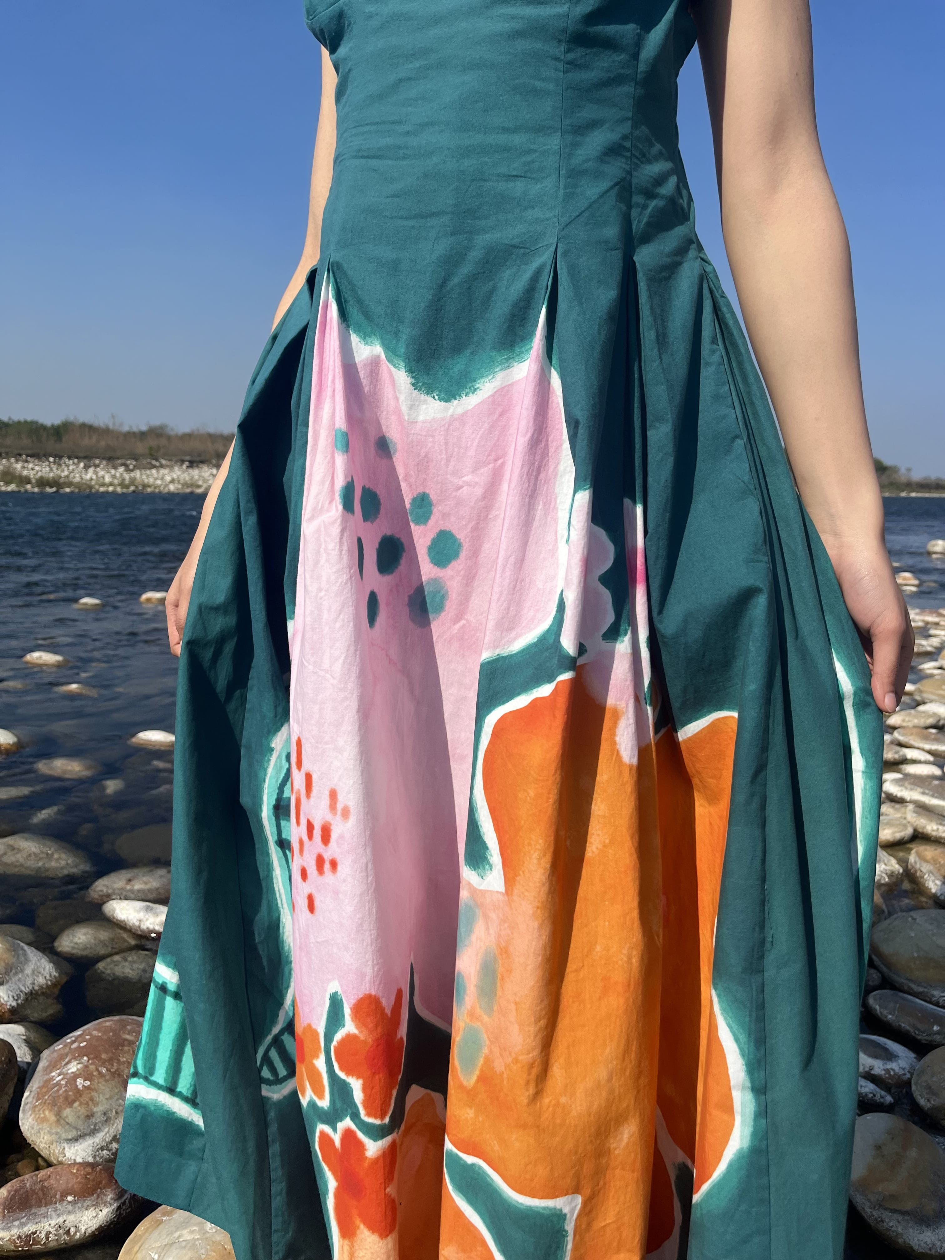 Thumbelina Pleated Maxi Dress - Imsoo